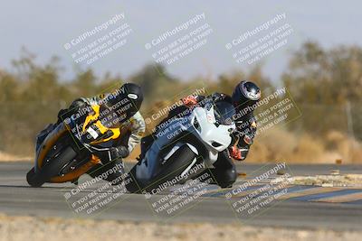 media/Jan-14-2024-SoCal Trackdays (Sun) [[2e55ec21a6]]/Turn 2 (1025am)/